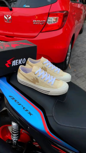 Sepatu Sneakers AEKO Vhalisade Offwhite Lokal Made in Indonesia Pria Wanita
