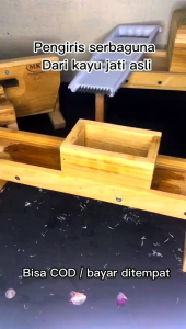 Alat Pengiris Serbaguna Kayu Jati Asli & Bonus 2 Pisau Datar & Gelombang