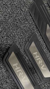 HRV 2016 2018 2019 2020 2021 SILLPLATE SAMPING INJAKAN PINTU MOBIL HITAM BLACK STAINLESS SIDE SCUFF PLATE