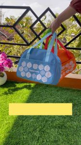Tas Multifungsi Delight Daun: Tupperware Zipper Bunga Es & Tas Tenteng Motif Daun