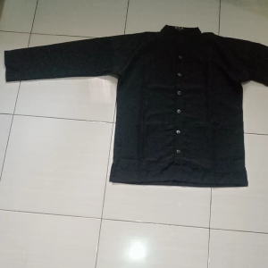 Baju Atasan Komprang Hitam: Pilihan Tepat untuk Acara Formal