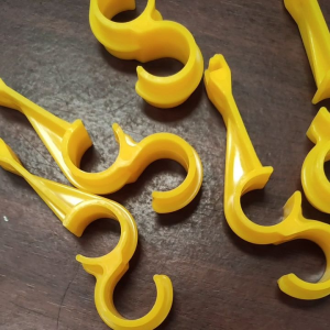 S Hook / S hanger gantungan pipa 3/4 tempat minum ayam