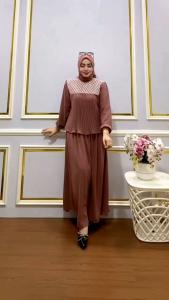 SET HIJAB SEGI EMPAT SERUTY BABYDOLL GAMIS TERBARU KEKINIAN