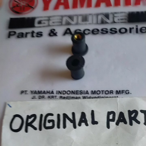 Mur baut visor winshil motor Yamaha NMAX YAMAHA XMAX YAMAHA R15 YAMAHA R25 YAMAHA X RIDE( harga per 1pcs )