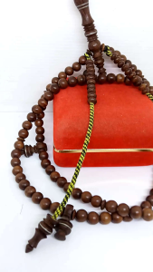 Tasbih Tijani Kayu Setigi Laut Asli: Panduan Lengkap