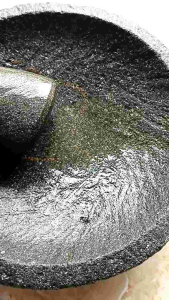 BISA COD COBEK BATU ASLI GUNUNG BENTUK OVAL ASLI PAHAT BERGARANSI gratis ulekan/mutu