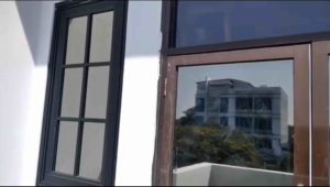 Stiker Kaca Film Cermin Jendela Silver Hitam Rumah Kantor Mobil Ruko One Way Tidak Tembus Pandang Lebar 150 Cm