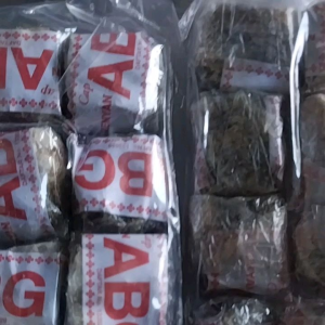 KEMENYAN MADU ABG 1Pak isi 10 PCS