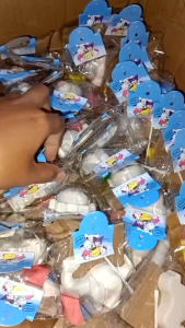 Melukis dengan Gypsum & Cat Cup Kuas Gypsum