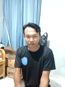 Arit Super Tajam Cap BALUNG: Alat Pertanian Berkualitas Tinggi