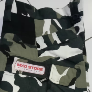 Celana Taktikal Loreng: Bahan Tahan Lama & Desain Nyaman