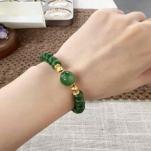 Spicy Green Hetian Jade Abacus Bracelet 碧玉算盘手串