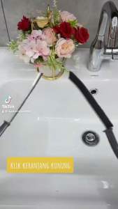 Sikat Pembersih Celah Keramik & Gagang Panjang untuk Kamar Mandi