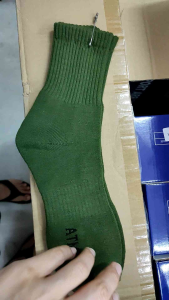 Stokin Hitam Putih Hijau Atm Socks Men