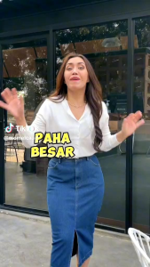 Momelca Ariella & Joy: Desain Skirt Denim Wanita