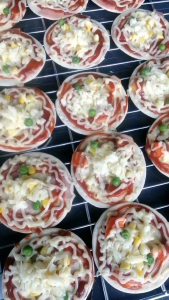 แป้งพิซซ่าบางกรอบขนาด4นิ้วจำนวน200แผ่น