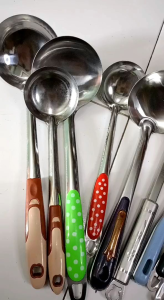 Irus Sayur / Sendok Sayur / Irus Sendok Sayur Kuah Berbagai Macam / Irus Stainless Motif / Centong Sayur