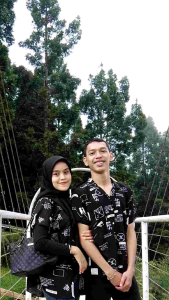kemeja couple motif kekinian / kemeja hawai couple