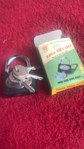 Ổ khoá Việt Tiệp đủ cỡ hàng chính hãng