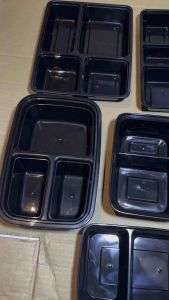 [5 Pieces] Microwavable with Division Black Body Reusable By Drakes Packaging Supplies Trading