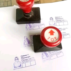 Stempel Nilai Murid TK / PAUD SD SMP Custom Photo Pribadi dan Nama Guru
