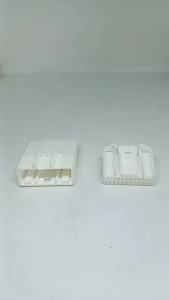 SOKET 24 PIN KOSONGAN SOKET UNTUK HEAD UNIT MOBIL TOYOTA DAIHATSU