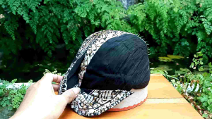 Blangkon Mataram Super Halus Hitam Motif Sabuk Inten Parangklitik