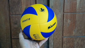 BOLA VOLI MIKASA MURAH BERKUALITAS FREE DOP JARING BOLA DAN POMPA MINI