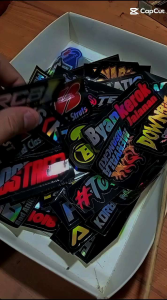 1 BIJI STICKER STIKER HOLOGRAM RANDOM