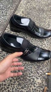 SEPATU PANTOFEL FORMAL PRIA ( GARANSI KULIT SAPI 100% ) MODEL 6005 HITAM ( PREMIUM HIGH QUALITY )
