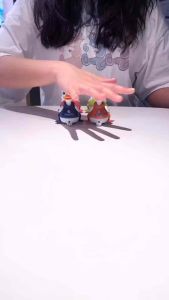 Đồ chơi đội bóng chú vịt con cho bé. Vịt chạy đà ấn đầu là chạy không dùng pin cực cute đáng yêu
