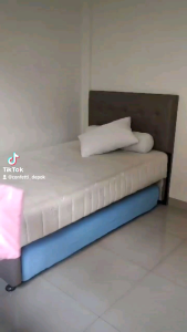 Sprei Kaos Confetti Karet Keliling + Sarung Bantal Guling Katun Motif Picnic