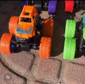 [SG] Monster truck toy shockproof simulation toy car construction vehicle ambulance toy fire engine big wheel car