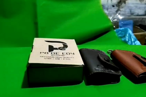 Dompet STNK kulit asli Toyota / Keychain gantungan kunci mobil kulit asli