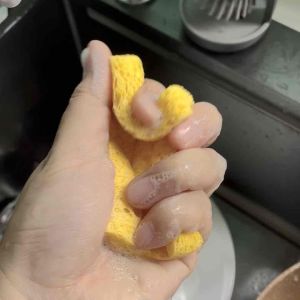 ฟองน้ำล้างจานเยื่อไม้ มิตรกับผิว สำหรับการสะอาดคล้อง ขนาด 7x11x1,5 ซม หนา 1 ซม