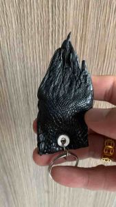 Móc khoá tay cá sấu shop giao mẫu ngẫu nhiên