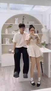 Set đồ đôi sơmi nam màu kem phối váy nữ chấm bi cổ vuông tay phồng