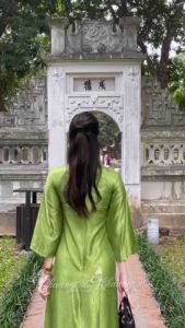 Áo dài Gấm cách tân nữ dáng suông xưa xanh cốm Chaang may sẵn áo dài xuông rộng bầu dự tiệc cưới hỏi lễ tết đẹp ADC768