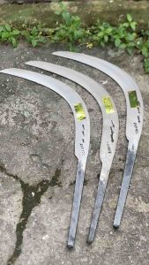 Egrek Tiga Panah: Alat Kebun Sawit Lokal