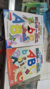 Cara Lancar Menulis Huruf Besar & Kecil A & B (1 Set)