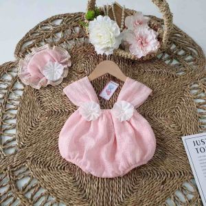 (3-12kg) Body Hoa Trắng NHÍM XÙ KIDS Cho Bé Gái Sơ Sinh Đầy Tháng Thôi Nôi Sinh Nhật B062