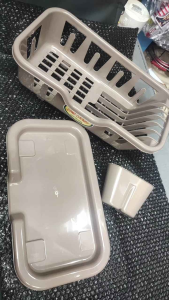 Mocha-Colored Plastic Kitchen Dish Rack for Efficient Dish Storage and Drainage"