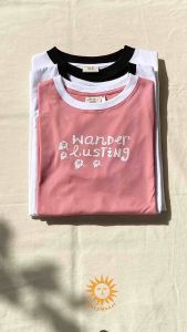 Wanderlust Pink Tee เสื้อยืดสีชมพู