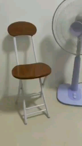 จัดโปรเก้าอี้พับได้ สไตล์โมเดิร์น ขนาด30X34X76CM มีพนักพิง โครงเหล็ก ทำจากไม้เนื้อแข็ง สามารถรับน้ำหนักได้มาก พร้อมส่ง