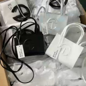 [ẢNH THẬT] Túi Cầm Tay & Đeo Chéo Dây Dài Chất Da Mềm Siêu Hot 2023 Size 17