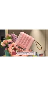 แบตสำรอง Power Bank 30000mAh คุณภาพดี มี4สาย ลายการ์ตูน พร้อมไฟLED สินค้าพร้อมส่ง เป็นสีขาว