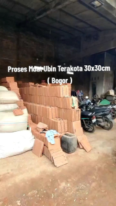 Terakota Lantai 30x30cm / Ubin Terakota / Ubin Lantai Jadul Tanah Liat