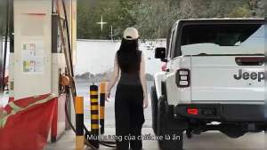 Nước Hoa Thơm Lâu Phai Trang Trí Nội Thất Xe Hơi Chất Lượng Cao Nước hoa xe hơi cao cấp hương tự nhiên 160ml