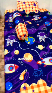 Sprei Motif Space Galaxy & Astronot Planet: Pilihan Terbaik untuk Kamar Anak
