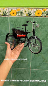 Miniatur BECAK MANDARIN antik GROSIR PRODUKSI Souvenir Becak mini klasik Kerajinan Becak klasik Dekorasi Meja Koleksi Pajangan Rak Lemari